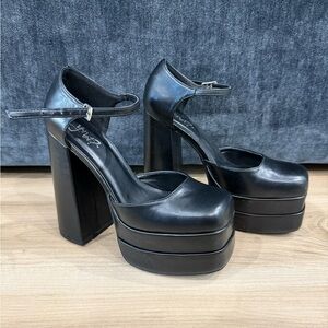 Black Platform Mary Jane Heels
